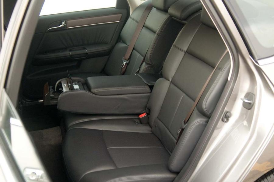 Infiniti M35 2009 года  (фото 17 из 42)